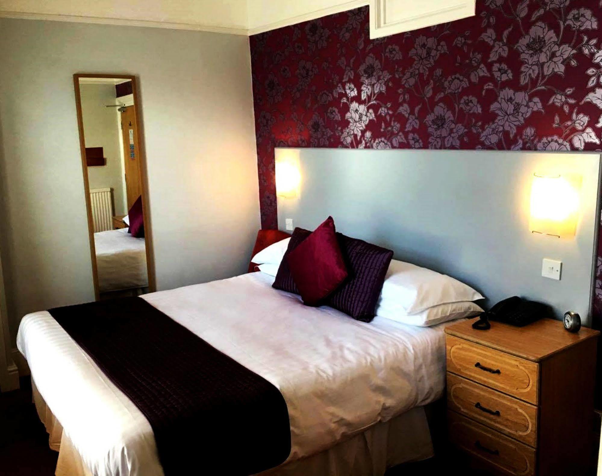 שנקלין Harrow Lodge Hotel מראה חיצוני תמונה