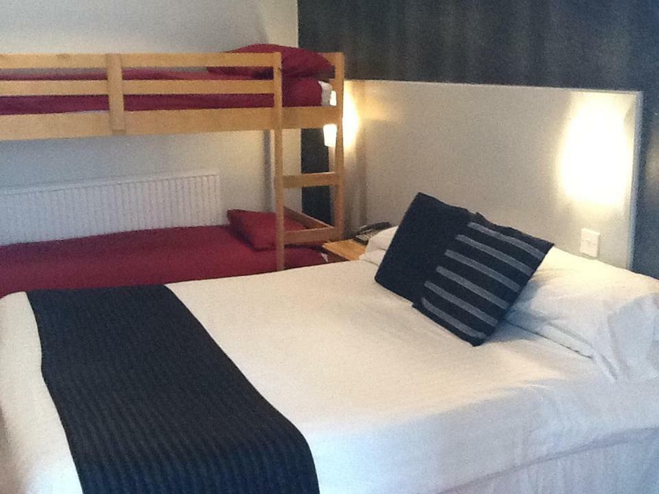 שנקלין Harrow Lodge Hotel מראה חיצוני תמונה